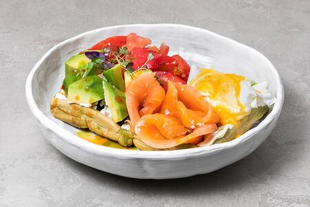 Балийские вафли с семгой