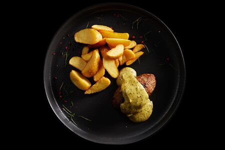 Домашние котлеты с картофелем по-деревенски