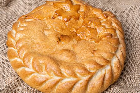 Пирог с капустой