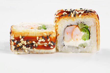 Ролл Канада с креветкой