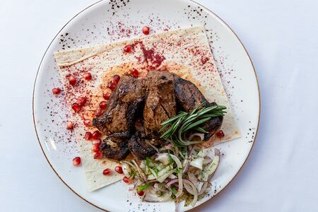 Медальоны из говяжьей вырезки