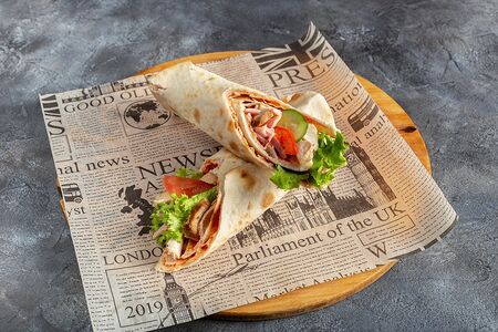 Пицца Ротола с курицей и ветчиной