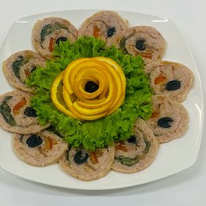 Рулет домашний куриный