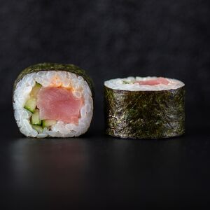 Маки острый тунец