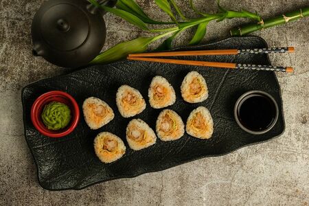 Ролл Пирамида