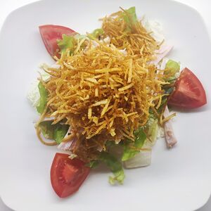 Салат мясной с картофелем Пай