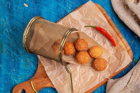 Сырные шарики с моцареллой