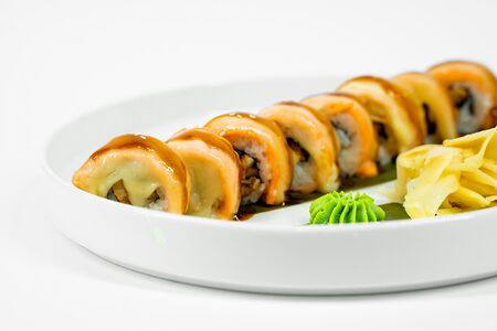 Ролл Нагойа