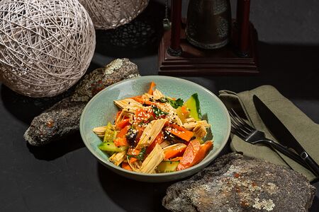 Спаржа в остром соусе