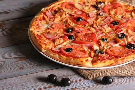 Пицца Капричиоза