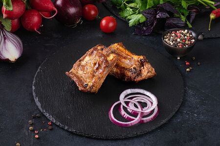 Шашлык из свиных ребрышек