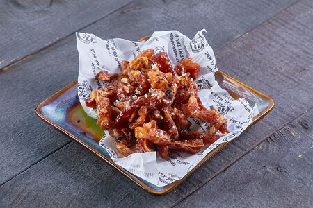 Копченые свиные ушки