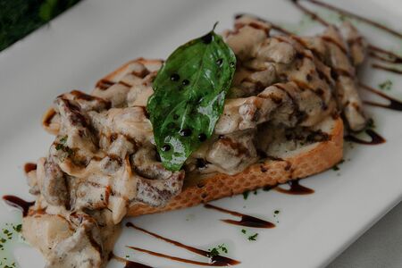 Печень по венециански