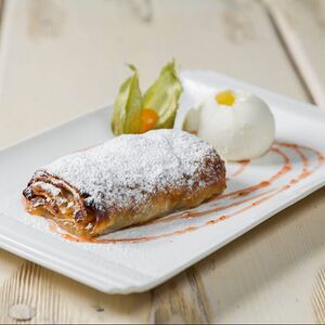 Штрудель яблочный