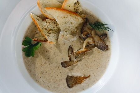 Крем-суп из белых грибов