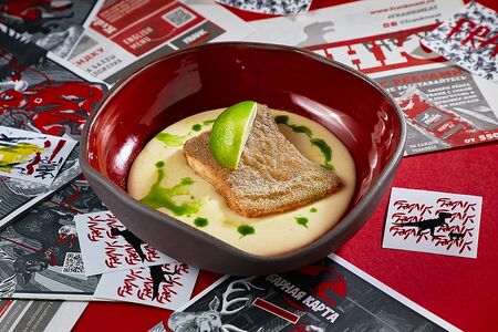 Палтус с картофельно-имбирным муссом