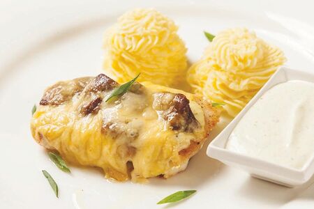 Судак запеченный с сыром и грибами