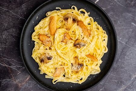 Феттуччине с курицей