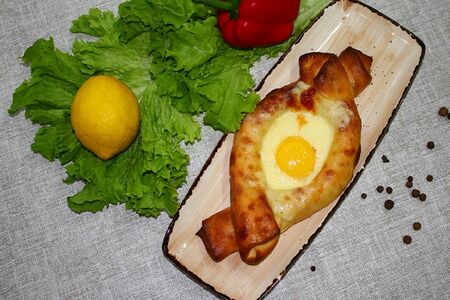 Хачапури по-аджарски