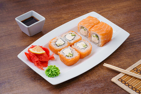 Ролл Филадельфия с огурцом