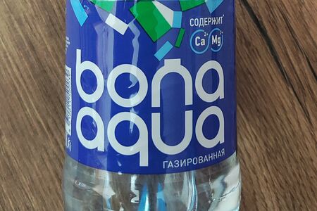 Вода BonAqua с газом