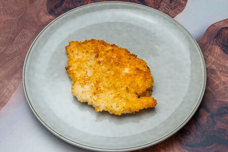 Шницель куриный по-венски