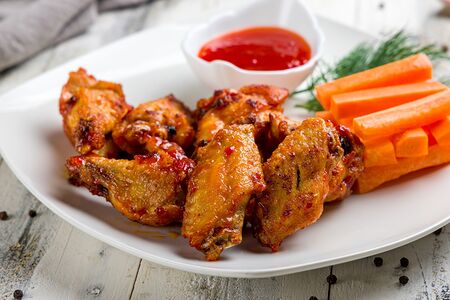Куриные крылья с тайским соусом