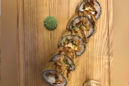 Жареный ролл Самурай темпура