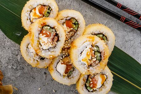 Ролл Филадельфия темпура