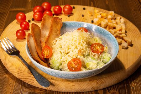 Цезарь с курицей