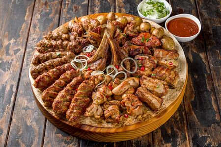 Шашлычное ассорти на 6 персон