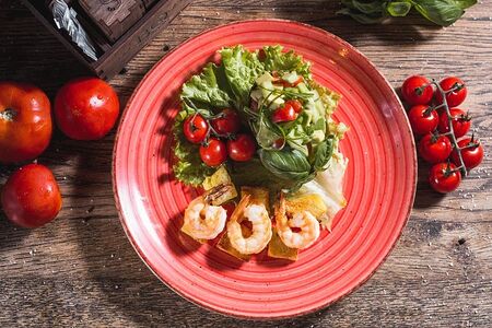 Салат из авокадо