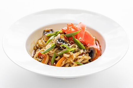 Удон терияки с курицей