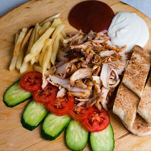 Гиро на тарелке