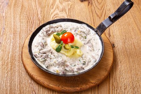 Бефстроганов