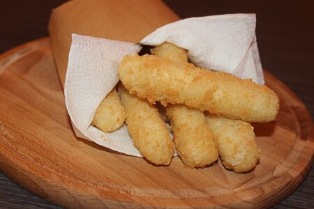 Сырные палочки