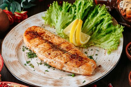 Стейк из лосося