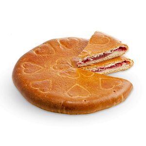 Сладкий пирог с клубникой