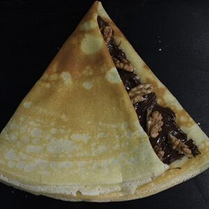 Բլիթ Նուտելլայով և ընկույզով