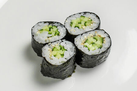 Ролл Огурец