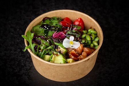 Поке с лососем