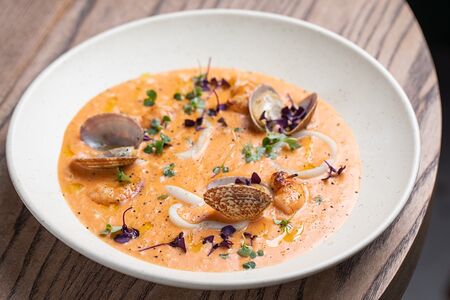 Ризотто с морепродуктами и соусом маринара