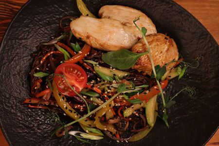 Соба с куриным филе