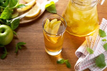 Холодный чай жасминовый