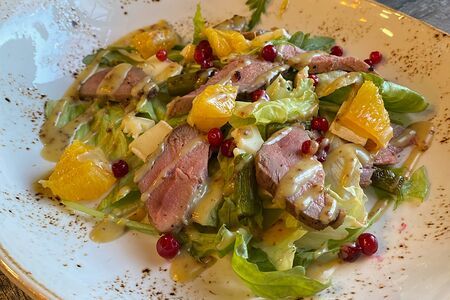 Салат с уткой