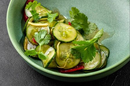 Огурцы в азиатском маринаде