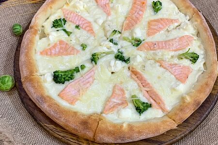 Пицца Нежный лосось