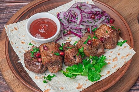 Шашлык из cвинoй шеи