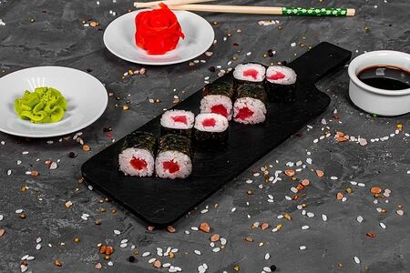 Мини-ролл с тунцом