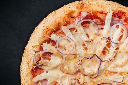 Петровская 25 см (толстое с сыром)